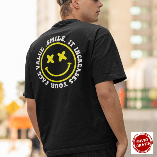 REMERA ESTAMPADA DISEÑO SMILE