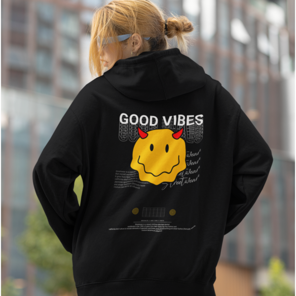 CANGURO OVESIZE ESTAMPADO DISEÑO GOOD VIBES