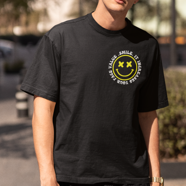 REMERA ESTAMPADA DISEÑO SMILE - Imagen 2